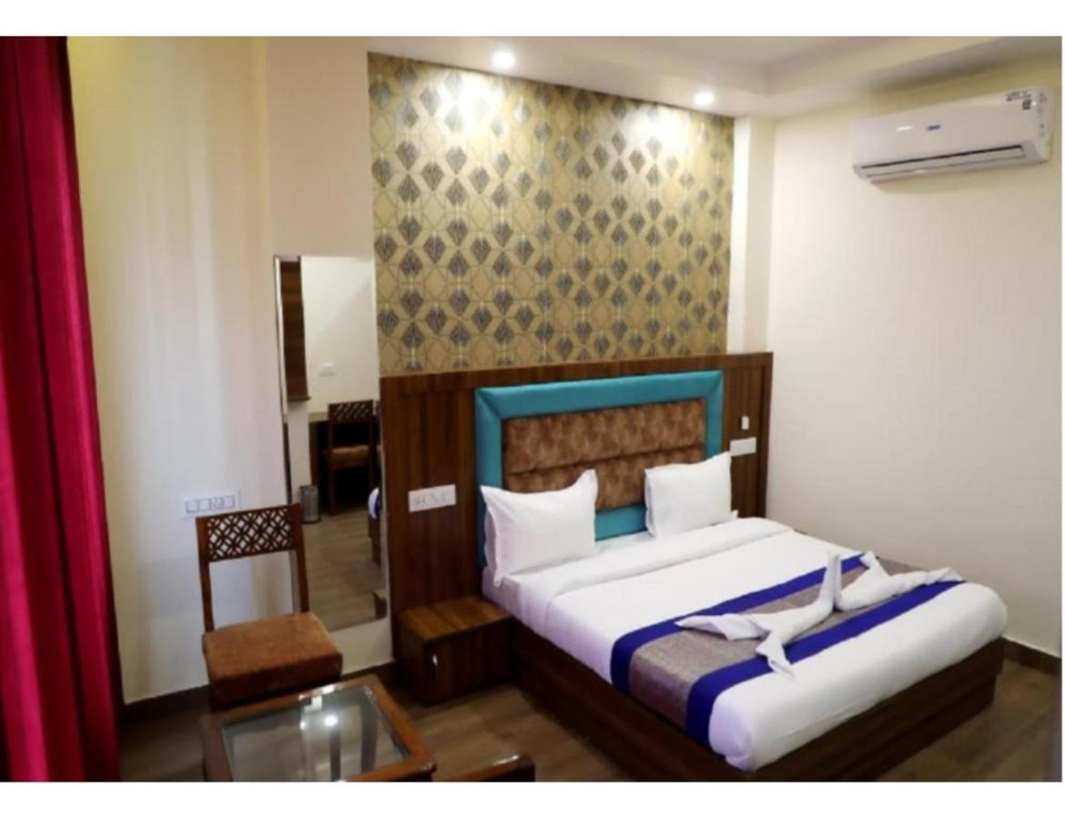Hotel Royal Villa 2, Αμριτσάρ Εξωτερικό φωτογραφία